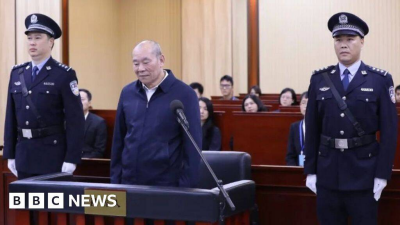 BBC News Top Stories-Business Chinese ex-banker jailed for life in corruption case