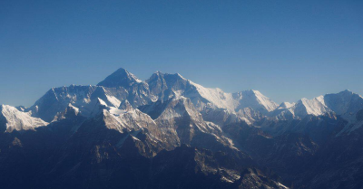 Reuters-China expands climate change surveillance on Himalayan peak