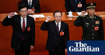 The Guardian - China-China sacks defence minister and removes ex-foreign minister from cabinet