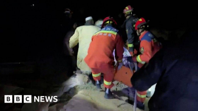 BBC News Top Stories-World Earthquake kills at least 95 in northwest China