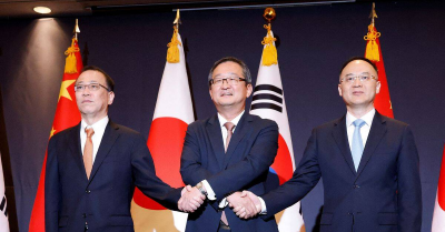 Reuters-South Korea Japan China agree to hold summit at earliest convenient time