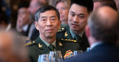 纽约时报中文网 - 英文原版-英China Is Investigating Its Defense Minister US Officials Say