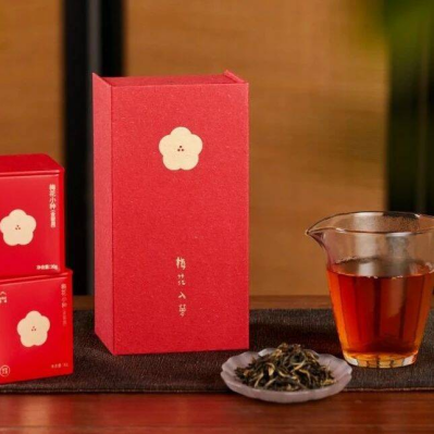 一期一会梅花小种红茶，巧借非遗窨花工艺，细品清幽梅花香