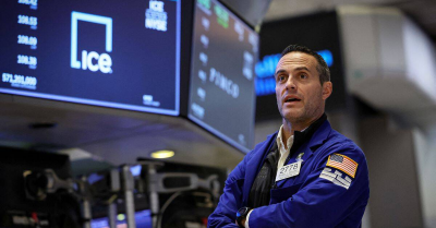 Reuters-Futures bounce back after Wall Street rout