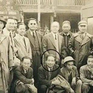 1948年蒋介石突然想