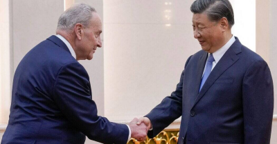 纽约时报中文网 - 英文原版-英Xi-Schumer Meeting Raises Hopes of Smoother US-China Relations