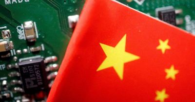 Reuters-US lawmakers press White House for tougher enforcement of China chip rules